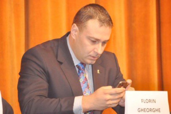 Deputatul Gheorghe, către ministrul Educaţiei: Care sunt motivele schimbării directorilor de şcoli?
